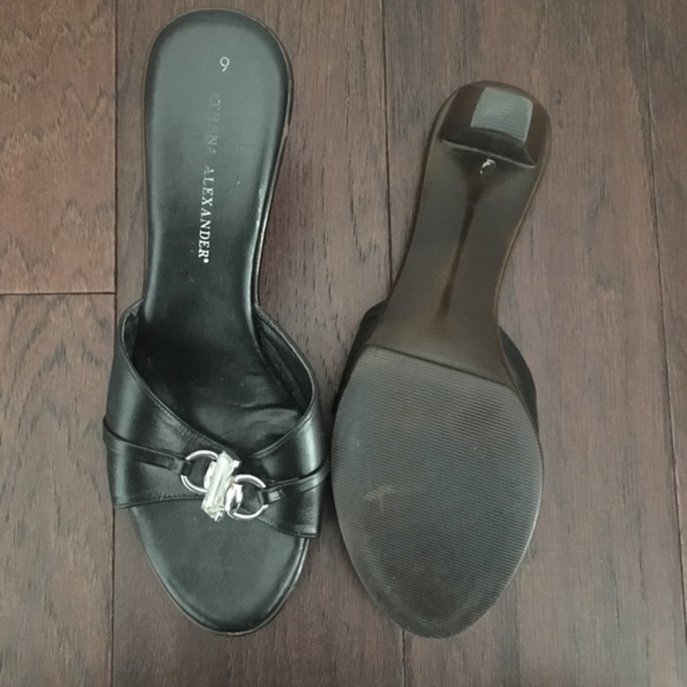 Athena Alexander Sandals - Picture 4 of 4